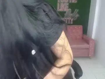 Mia_dior_t  live sex cam
