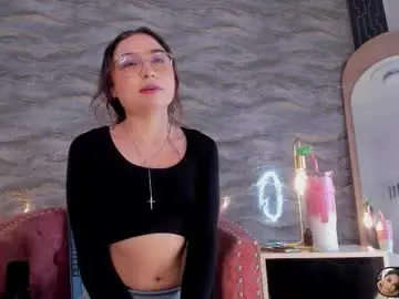 Mia_luxor  live sex cam