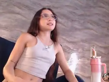 Mia_luxor  live sex cam