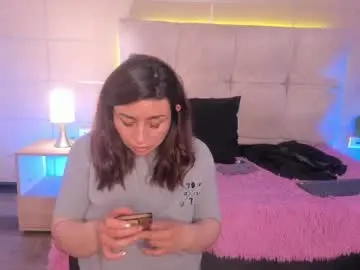 Michonne_09  live sex cam