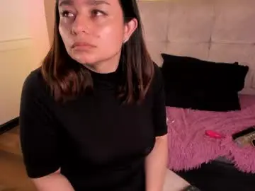 Michonne_09  live sex cam