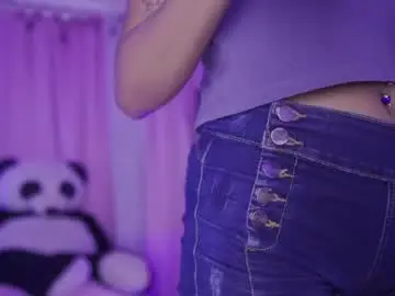 Nikerly_hot  live sex cam