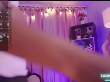 Nikerly_hot  live sex cam