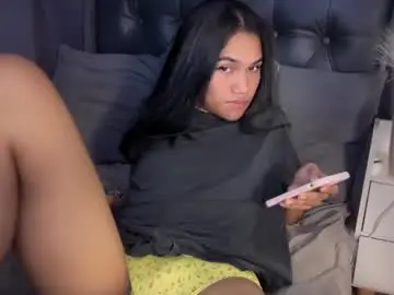 Roxiethogersen  live sex cam