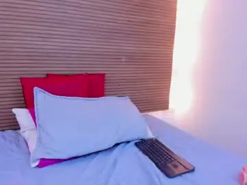 Sara_lopez09  live sex cam