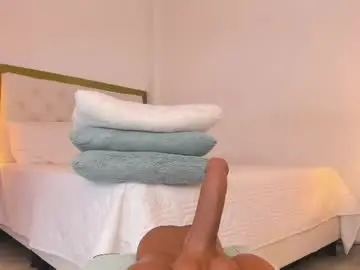 Sofiabosch  live sex cam