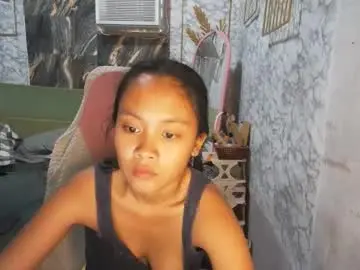 Urasian_cherrymae  live sex cam