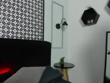 Zarah_luv  live sex cam