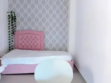 Zenith_glow  live sex cam