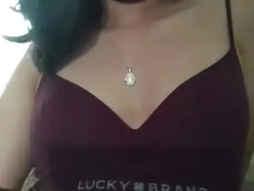 69latina69  live sex cam