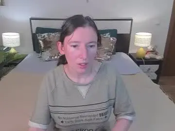 Catherinewalls  live sex cam
