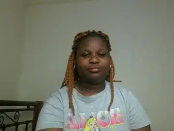 Ceepretty25  live sex cam