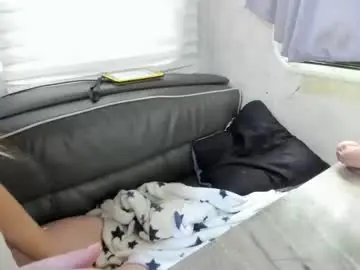 Eatthebooty420  live sex cam