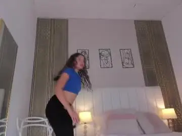 Hannah__cb  live sex cam