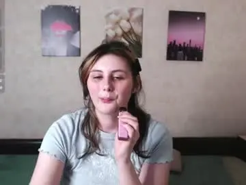 Helen_gren  live sex cam