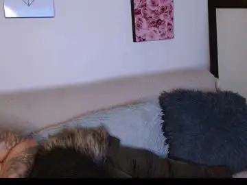 Holly_rose69  live sex cam