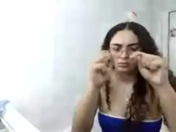 Lily_anal_squirt  live sex cam