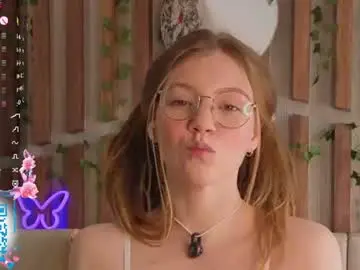Lyra_thenymph  live sex cam