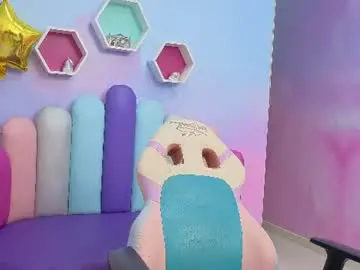 Mia_dominguez  live sex cam