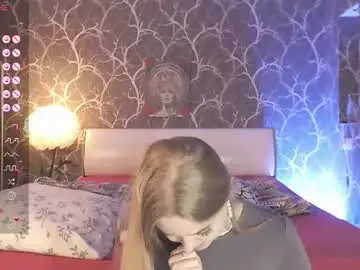 Miamiameow  live sex cam
