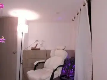 Niicoleta2  live sex cam