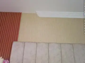 Oh_hollyy  live sex cam