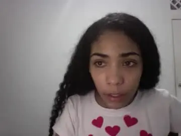 Perlahot_gatita  live sex cam