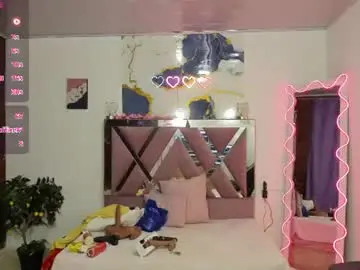 Saaya_tay  live sex cam