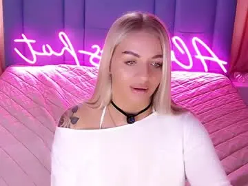 Allwayshottt  live sex cam