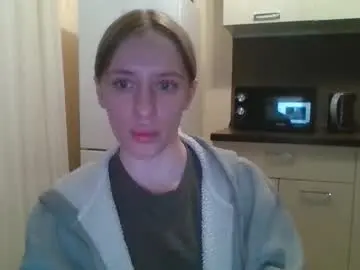 Blondi_bondi  live sex cam