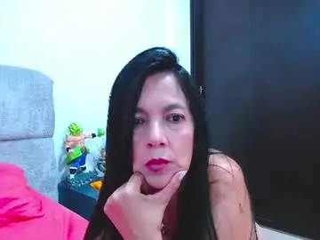 Cecihotty4u  live sex cam
