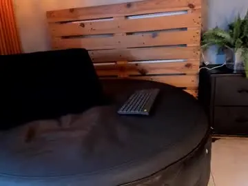 Daiisy_kiss  live sex cam