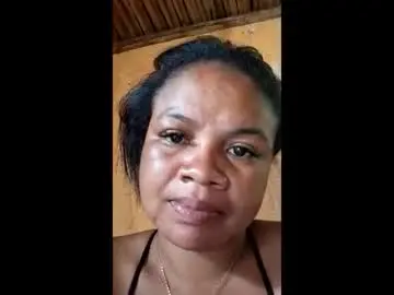 Ezramany  live sex cam