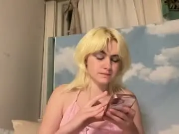 Honeyxlimbed  live sex cam