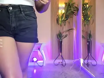 Kiiaraamoon  live sex cam