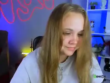 Lucy_shy3  live sex cam