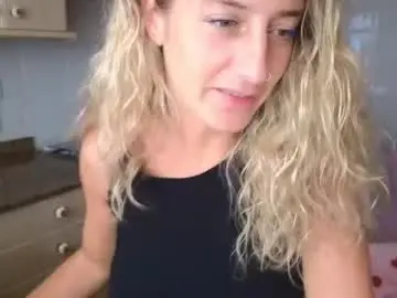 Lunary_mix  live sex cam