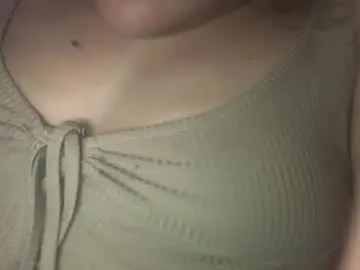 Madelline2001  live sex cam
