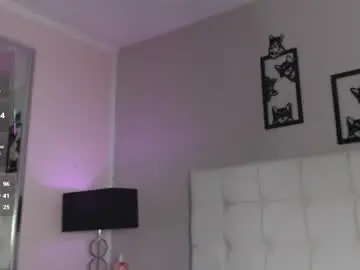 Maia_reficco  live sex cam