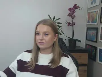 Mysteryericax  live sex cam