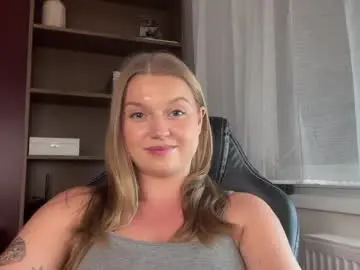 Mysteryericax  live sex cam