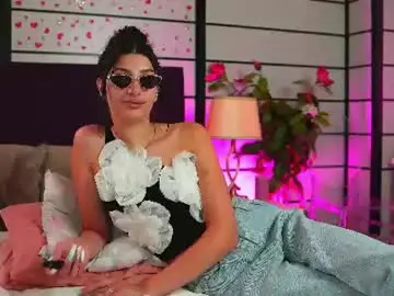 Sereneluxe  live sex cam