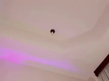 Valkavega  live sex cam