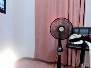 Valkavega  live sex cam