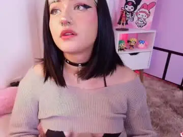 Black_cryystal  live sex cam