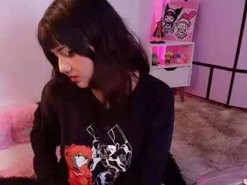 Black_cryystal  live sex cam