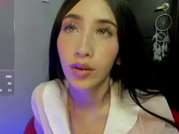 Emilytafur  live sex cam