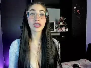 Emilytafur  live sex cam