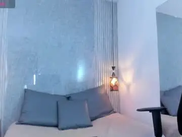 Eva_milfxxx  live sex cam