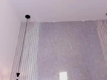 Eva_milfxxx  live sex cam